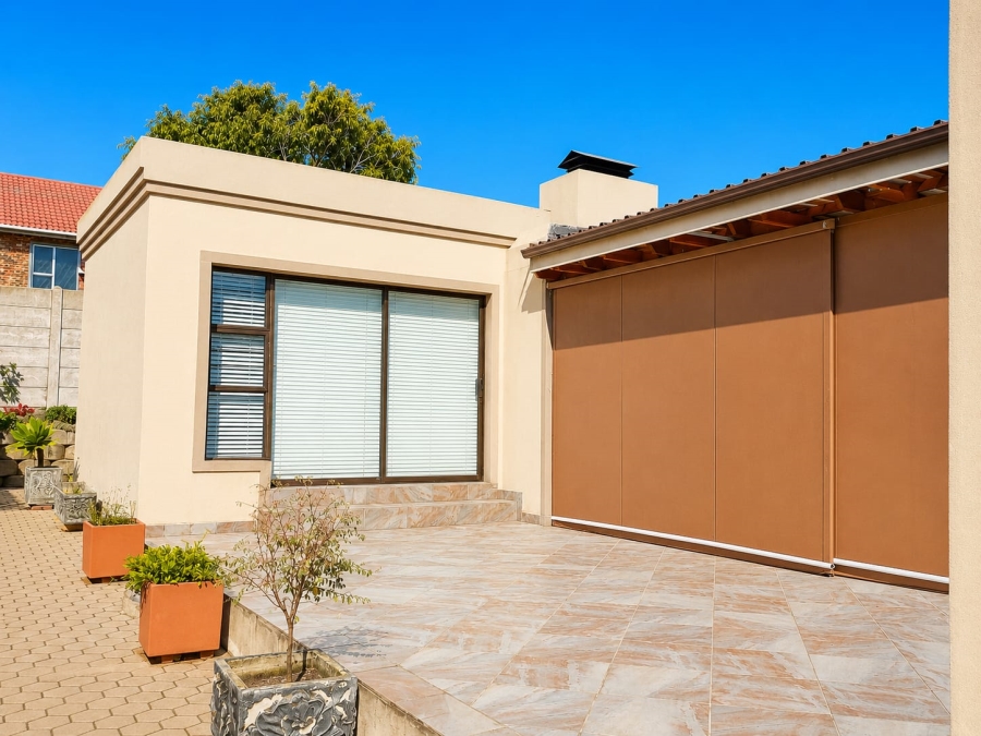 3 Bedroom Property for Sale in Reebok Western Cape